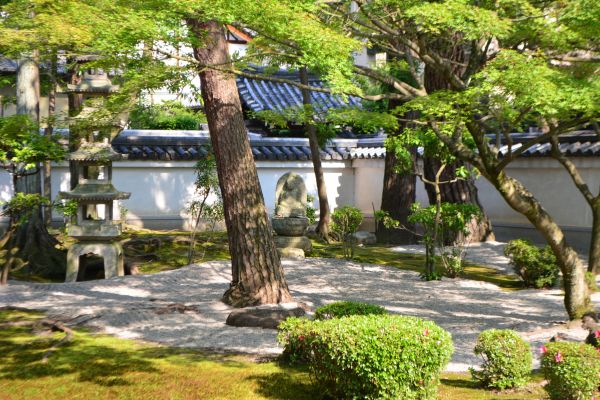 Zen Garden Landscaping in Green Bay
