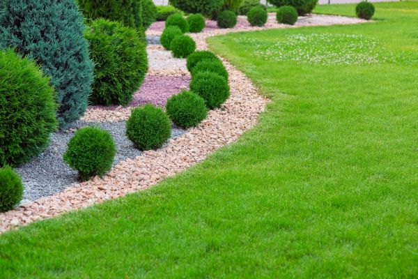 Edging Stones Installation in Green Bay