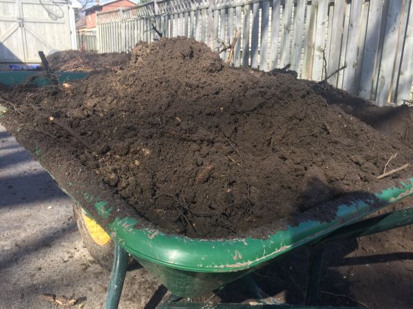 Residential Dirt Delivery in Green Bay
